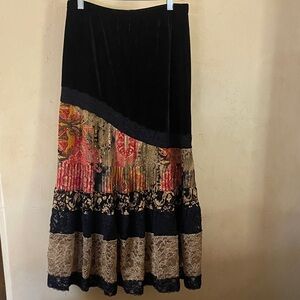 Sz Petite XS Coldwater Creek Black Velvet and Multicolor Maxi Skirt